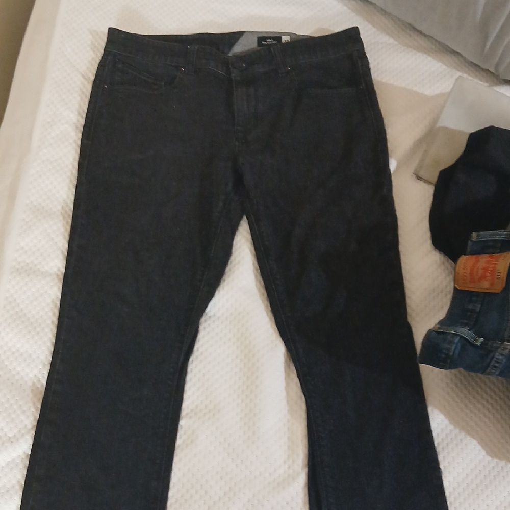 Volcom Men's Slim Straight Black Jeans